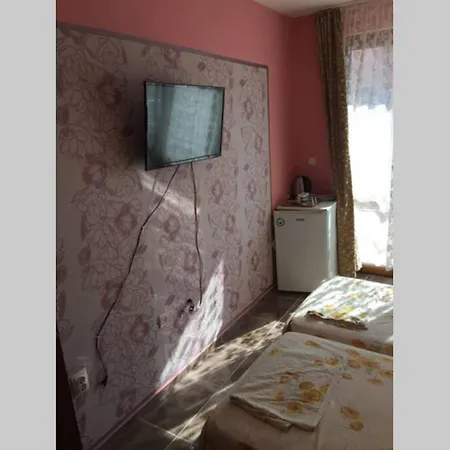 Olia - Three Bedroom Flat With Great View Next To Beach Apartment Pomorie