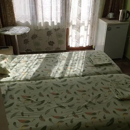 Olia - Three Bedroom Flat With Great View Next To Beach Apartment Pomorie
